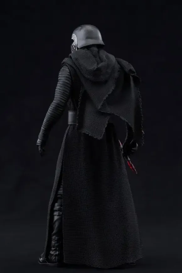 1/10 Star Wars Artfx+ Kylo Ren