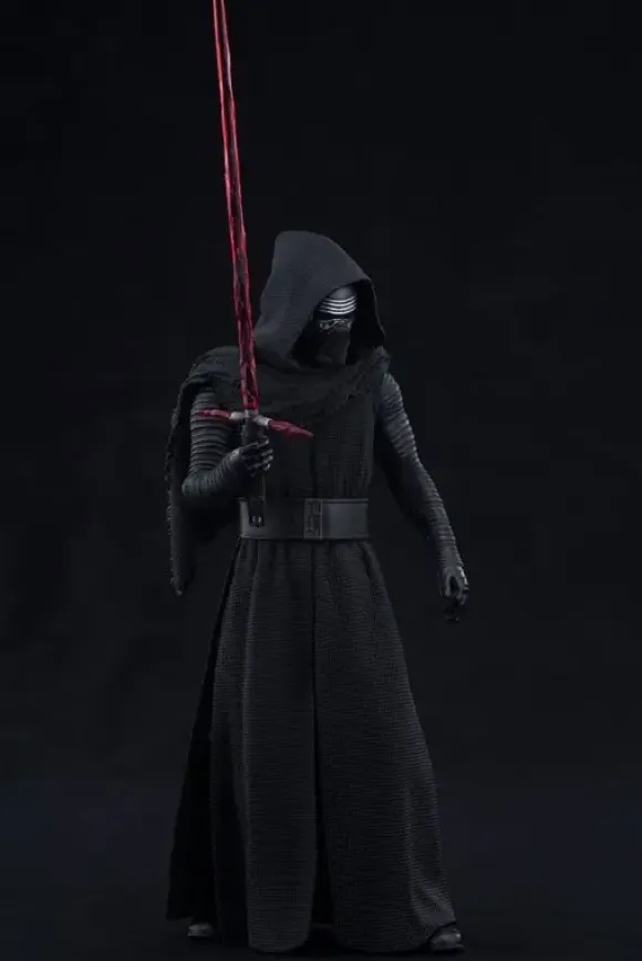 1/10 Star Wars Artfx+ Kylo Ren