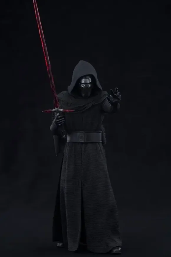 1/10 Star Wars Artfx+ Kylo Ren