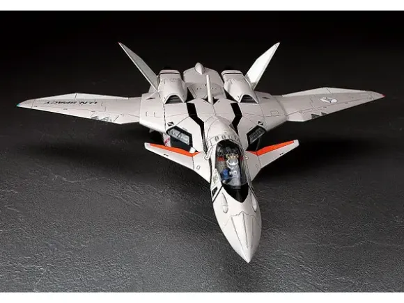 1/72 VF-11B Thunderbolt Macross Plus