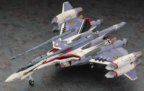 1/72 VF-25F Tornado Messiah Macross Frontier (Atmospheric Specification)